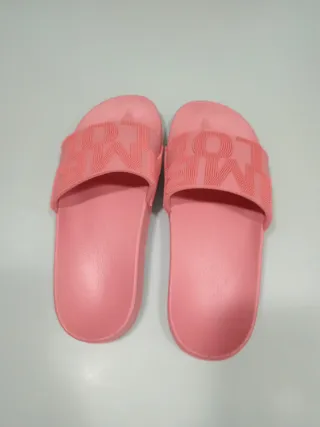 Chancletas Bimba y Lola Rosa