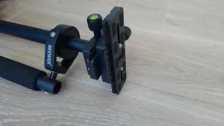 Estabilizador NEEWER para cámaras DSLR
