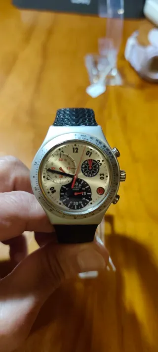 Reloj Swatch Irony Cronógrafo