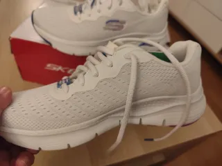 Zapatillas Skechers Arch Fit Mujer Blancas