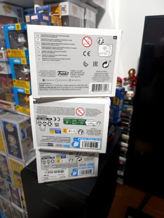 Funko Pop! Saint Seiya Aquarius Hyoga 1425