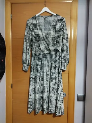 Vestido estampado mujer blanco y negro