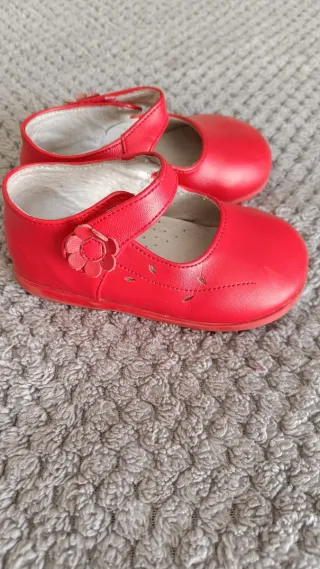 Botas y zapatos bebé T22-23