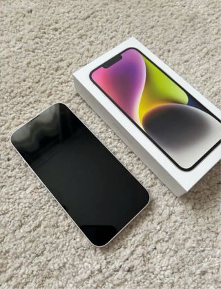 iPhone 14 Plata Nuevo