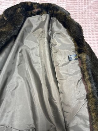 Abrigo de pelo sintético