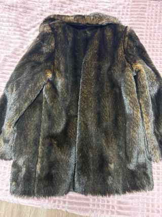 Abrigo de pelo sintético