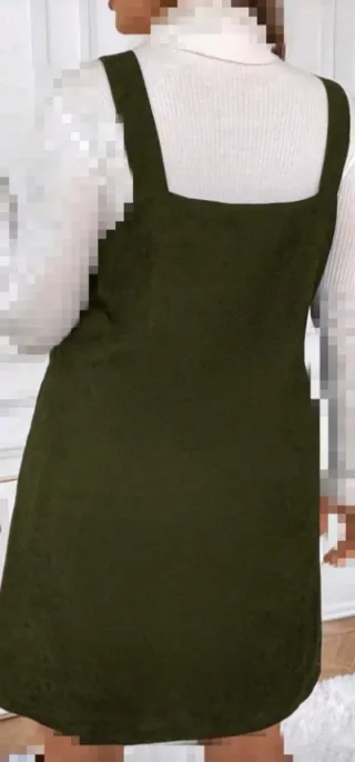 Vestido Peto Pana Verde Talla 48 s/ estrenar.