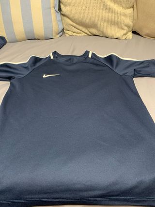 Lote 7 Camisetas Nike Niño Talla L