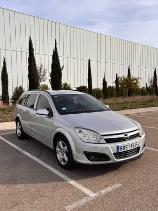 Opel Astra 2007