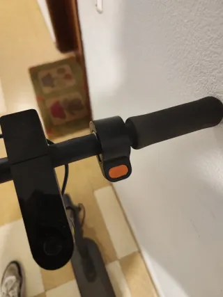 Patinete Xiaomi 1S poco uso. Sin cargador