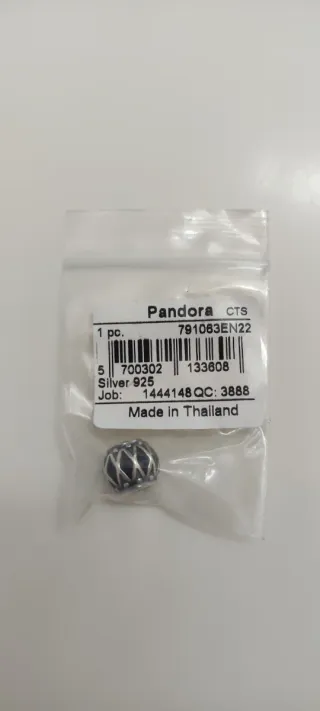 Charm Pandora Plata Diseño Geométrico