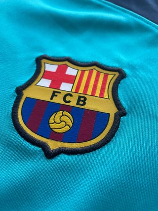 chaqueta de viaje oficial FC Barcelona 22-23