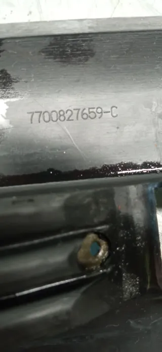 Embellecedor asiento trasero Twingo