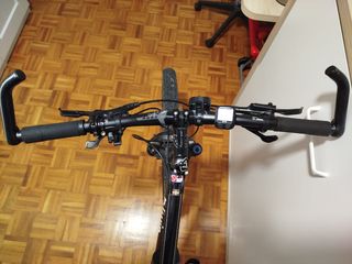 Bicicleta BTWIN Rockrider 8.1