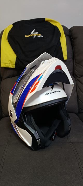Casco Scorpion ADX-2