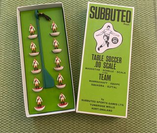 Subbuteo hw Rayo Vallecano 1964 old style.