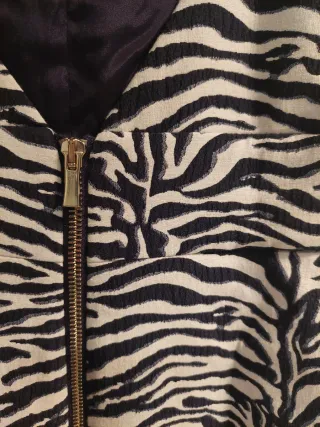 Vestido Karen Millen cebra