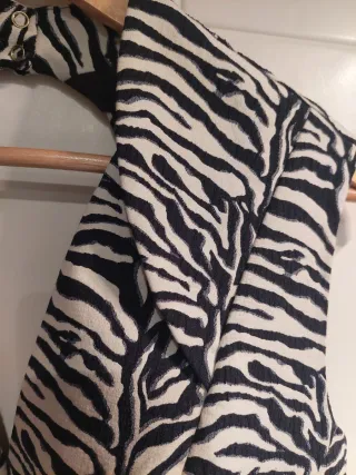 Vestido Karen Millen cebra