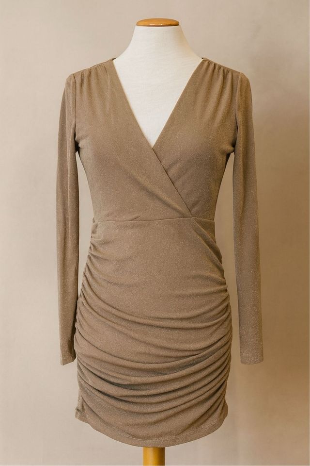 Forever 21 vestido camel lurex M