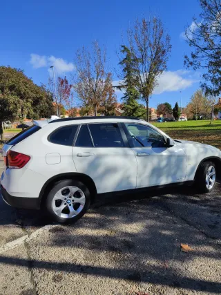 BMW X1 2011