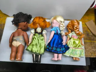 Conjunto 4 Muñecas Disney