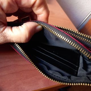 BIMBA Y LOLA Cartera color vino