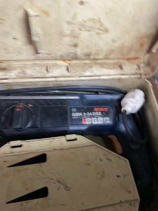 Taladro percutor Bosch GBH 2-24 DSE