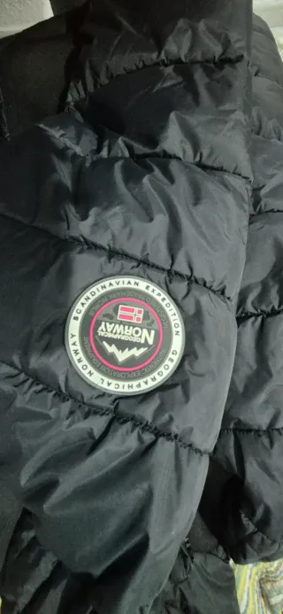 Abrigo Geographical Norway Negro y Rosa nieve