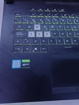 Portátil Gamer ASUS Negro