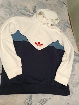 Sudadera Adidas Blanca y Azul