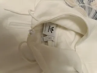 Sudadera Adidas Blanca y Azul