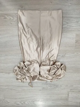 Vestido beige satinado talla S