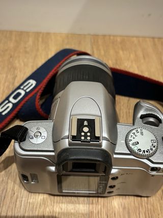 Cámara Canon EOS 300v Plata