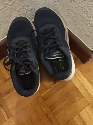 Zapatillas Reebok Azul y Blanco