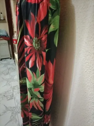Falda larga estampada floral