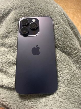 iPhone 14 Pro Apple