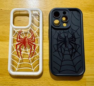 2 custodie iPhone 15 Pro Spiderman