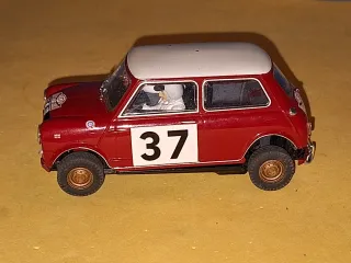 Scalextric C2919 Mini Cooper S Rallye Montecarlo