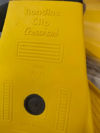 Aletas de natación Cressi Rondine amarillas