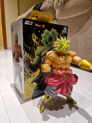 Figura Broly King Klustar con caja Dragon Ball