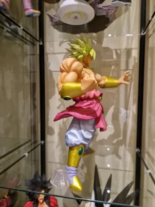 Figura Broly King Klustar con caja Dragon Ball