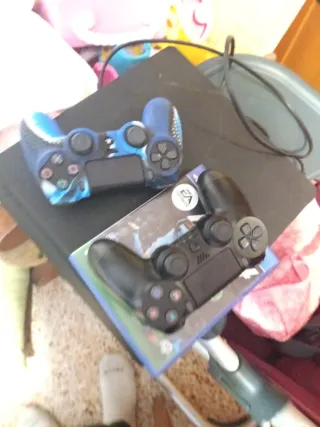PS4 (PlayStation 4) + Mando FC 24