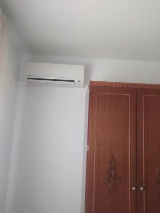 Casa con 154 m cons. dos plantas sótano 1oo m