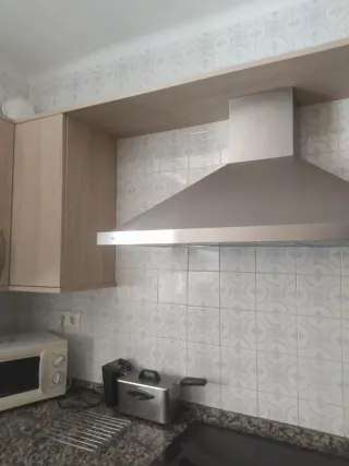 Casa con 154 m cons. dos plantas sótano 1oo m