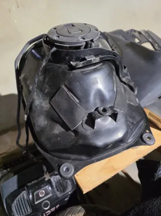 Depósito Gasolina tmax 560 tech 2022/2025