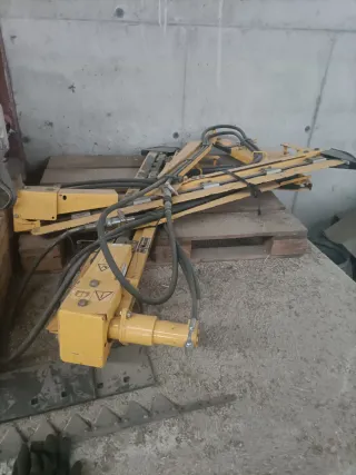 Cosechadora New Holland CR8080 SCR