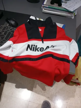 Sudadera Nike Air Roja y Blanca