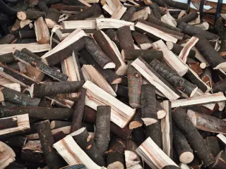 Se vende leña