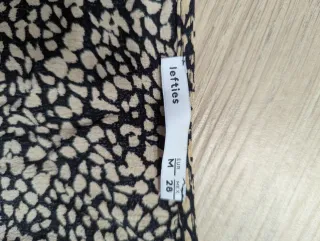 Vestido corto estampado manga larga