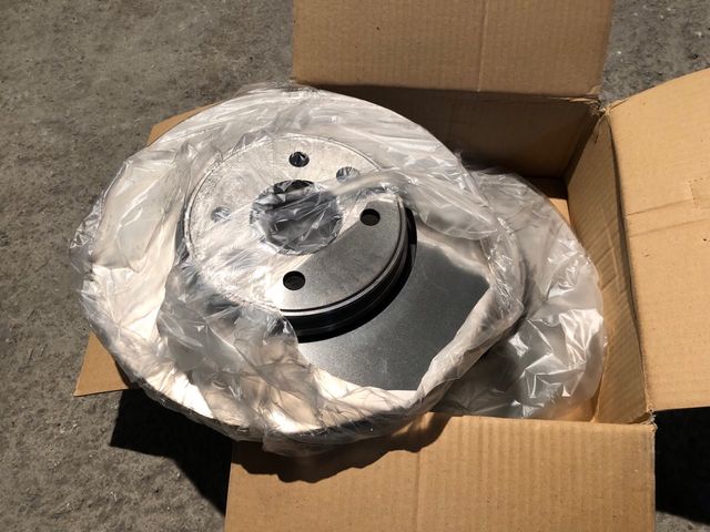 Discos delanteros renault dacia nuevos